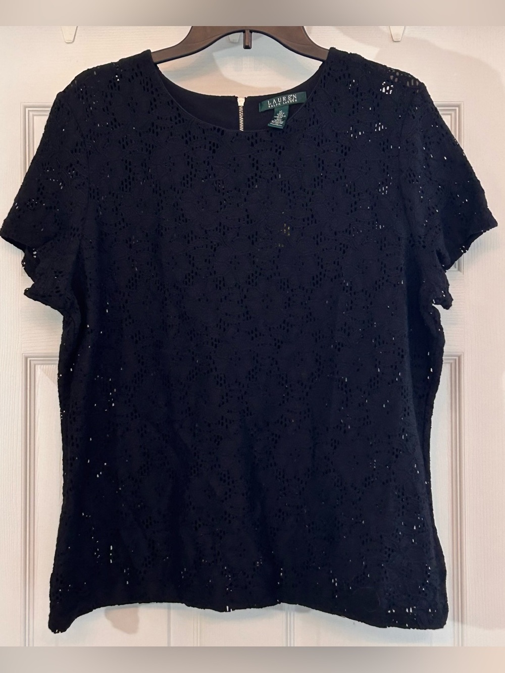 Lauren Ralph Lauren Black Lace Top Size XL 🆕